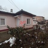 Colentina Vanzare casa batraneasca si teren